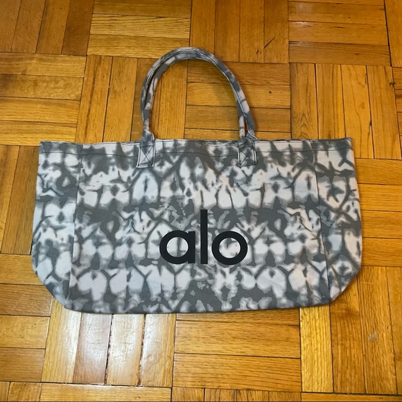Alo Yoga SHOPPER TOTE - Picture 5 of 5
